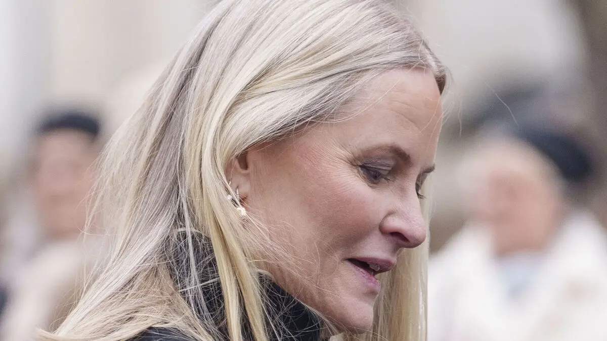 Mette-Marit breaks silence about Epstein, apologizes