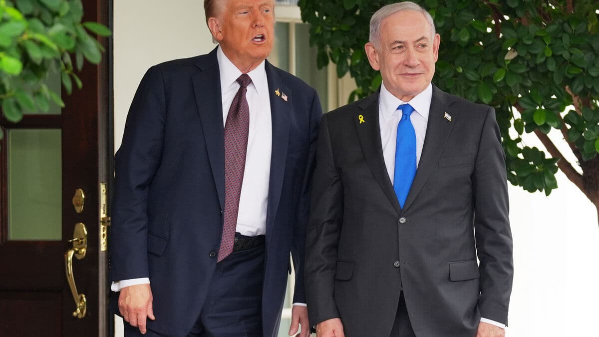 Trump Announces Israel's Temporary Halt to Gaza Bombings