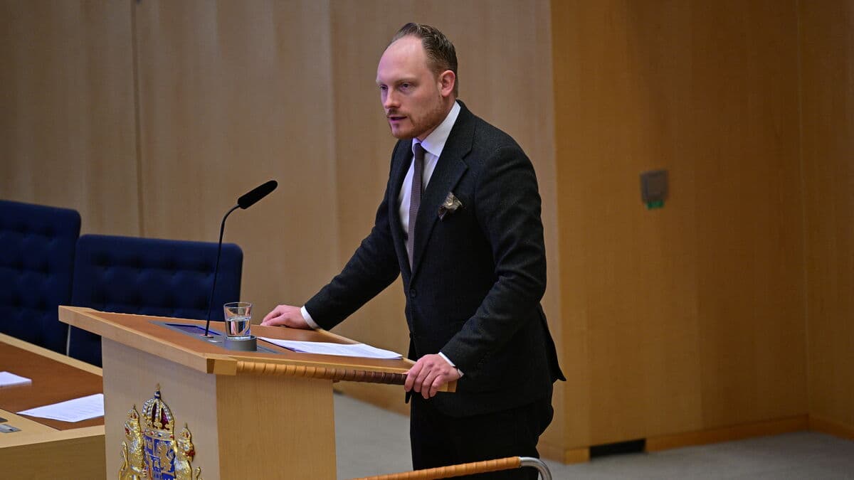 Sweden Democrats open to placing nuclear weapons on Swedish soil