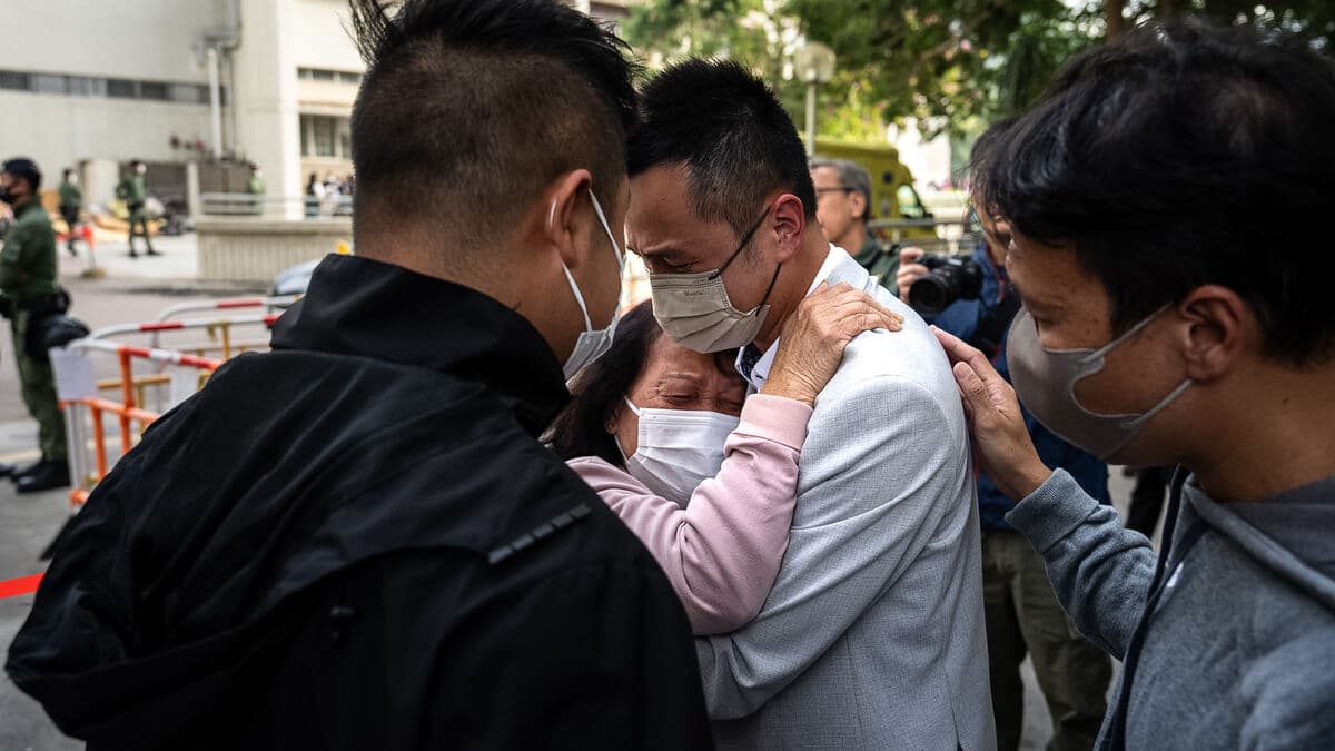 Feverish search for survivors in Hong Kong