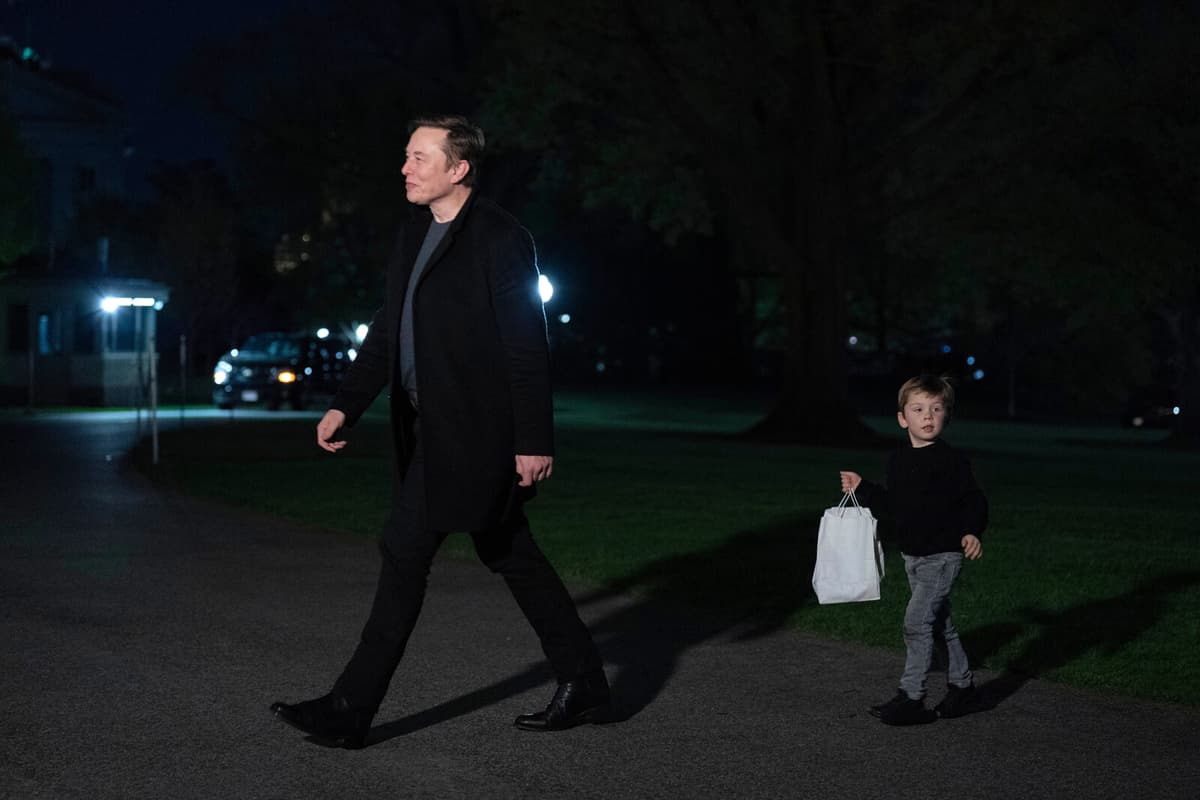 Musk to Reduce Trump Role, Refocus on Tesla Leadership