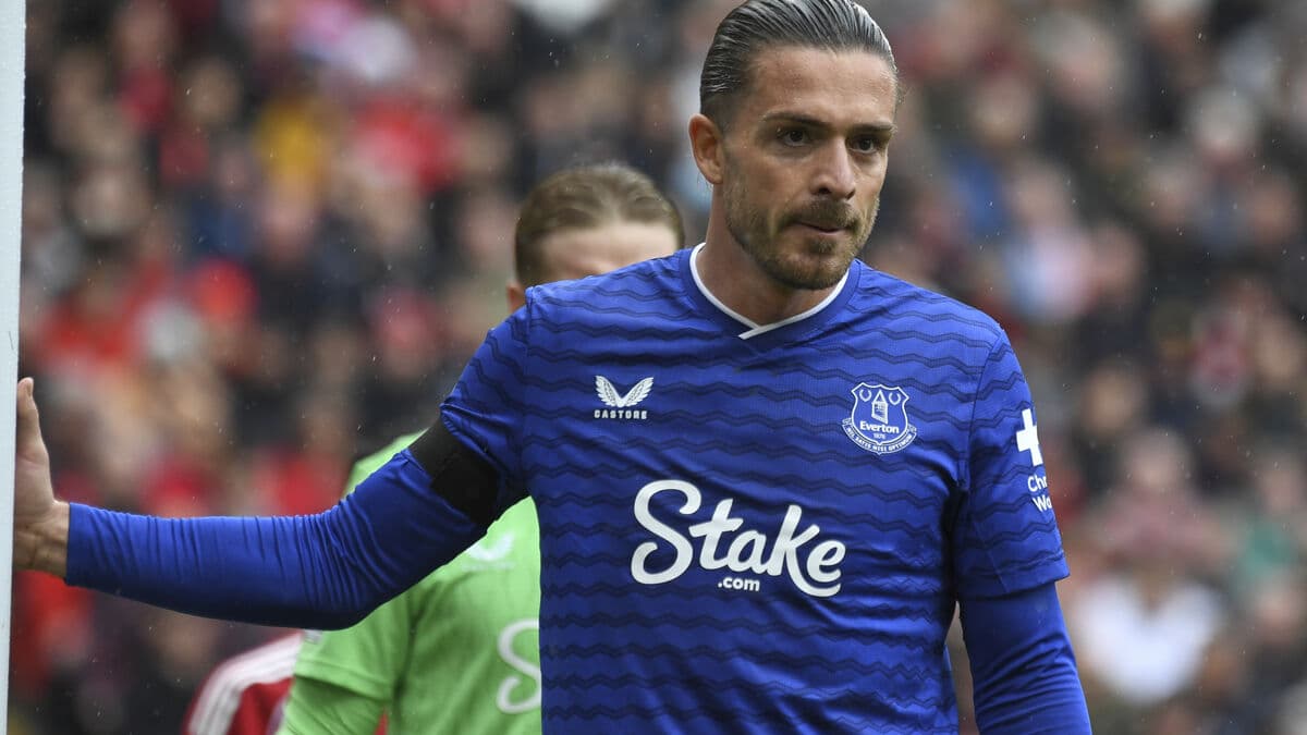 Grealish to miss rest of season - World Cup in danger