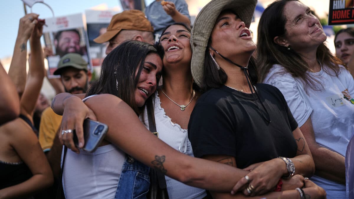 Hostages Freed by Hamas in Gaza Begin Reunions and Medical Care