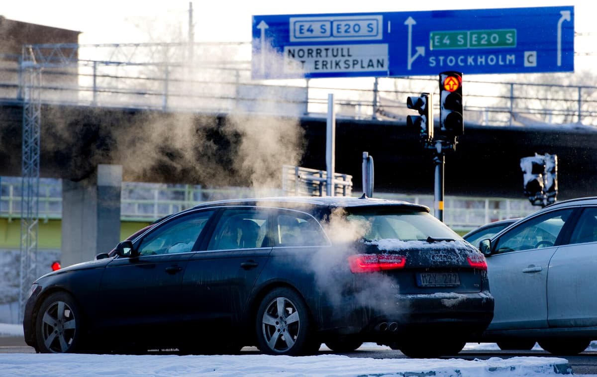 EU Approves Extended Deadline for Emission-Free Cars Despite Swedish Opposition