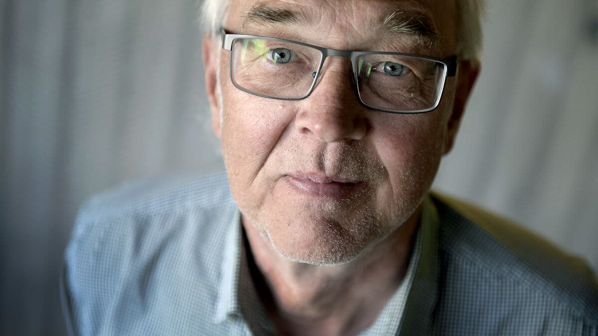 Expert: Weak reasoning in verdict against activist over Hitler apples and IS doll