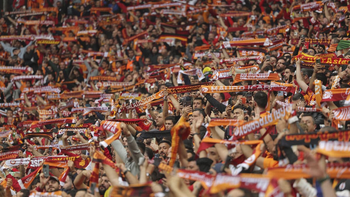 Several players arrested after Turkish football gambling scandal