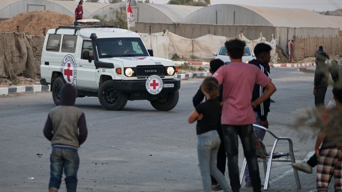 Israel: Remains of three hostages handed over