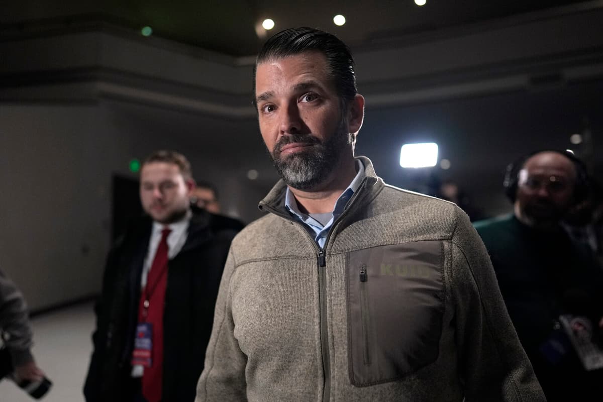 Trump Jr Considers Future Political Run Following Father's Path