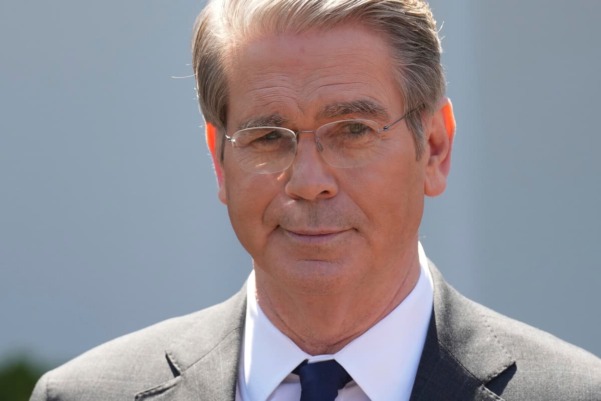 US Finance Minister Anticipates Easing of China Trade Tensions