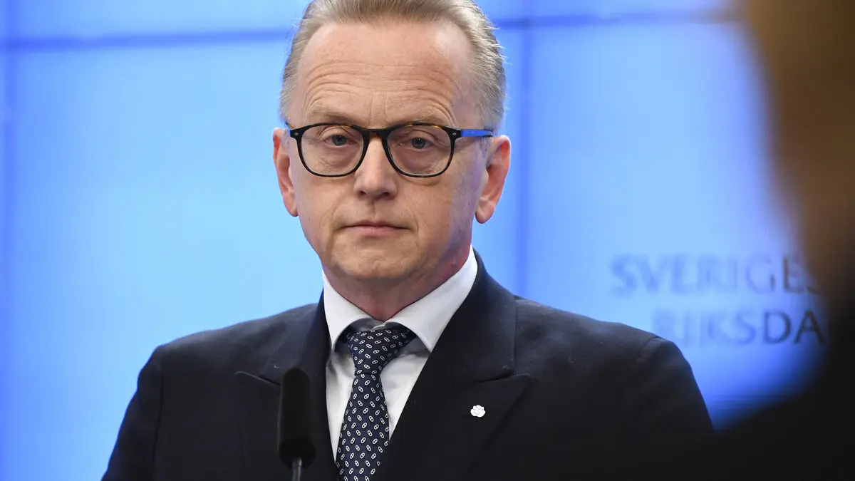 Sweden says no to new nuclear power plants along the coast