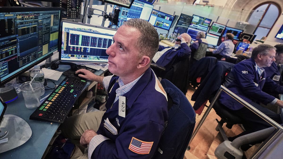 Wall Street Hits New Record Highs Amid US-China Trade Optimism