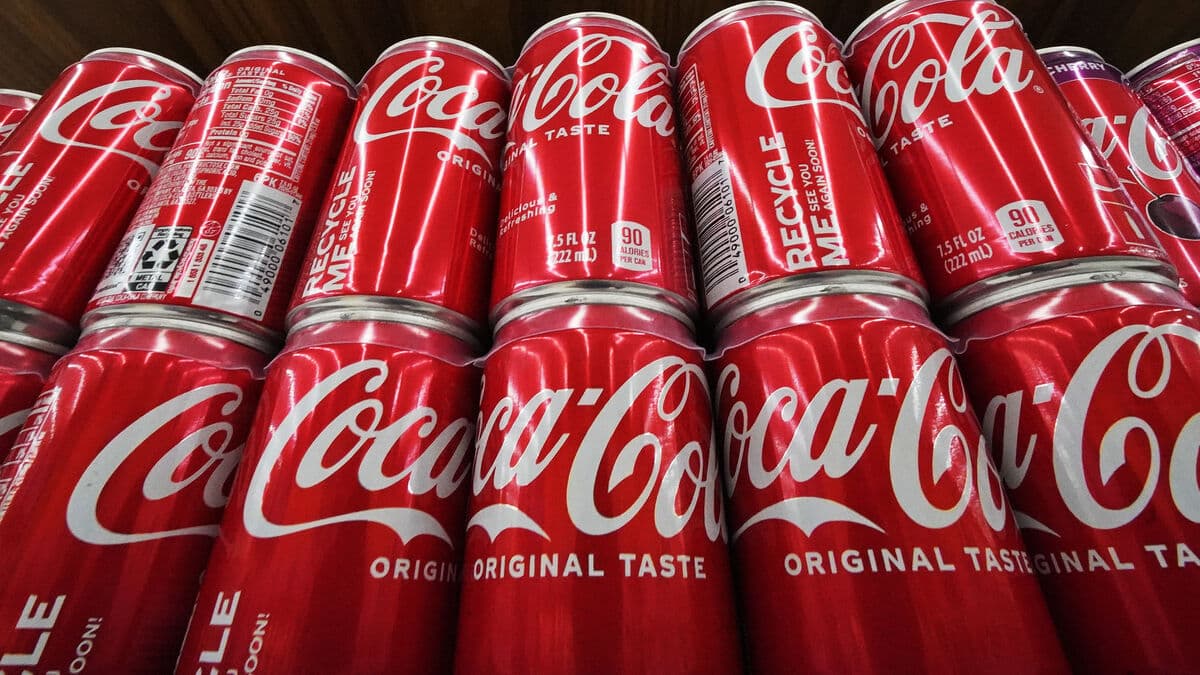 Smaller Bottles Drive Coca-Cola's Sales Growth