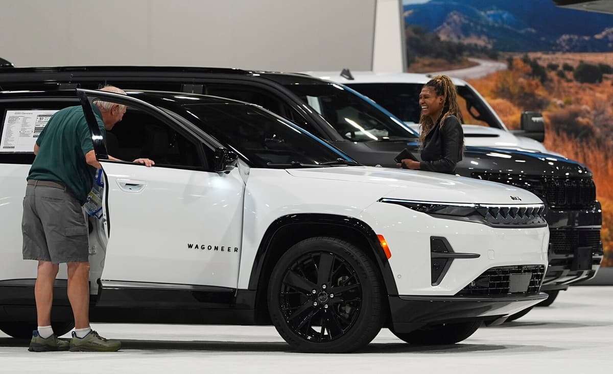 Stellantis Withdraws Financial Guidance Amid Trump's Trade Tariffs Impact