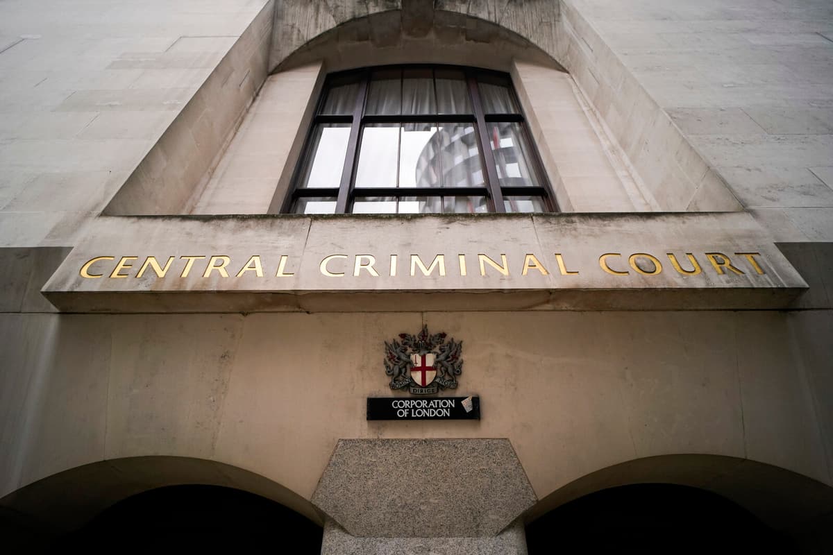 Bulgarians Sentenced in UK for Russian Espionage Activities