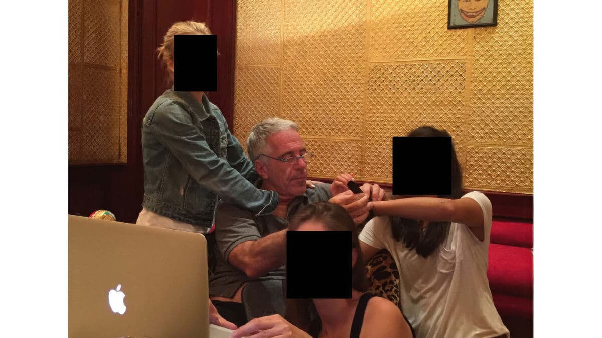 More Epstein photos released – quote from “Lolita”