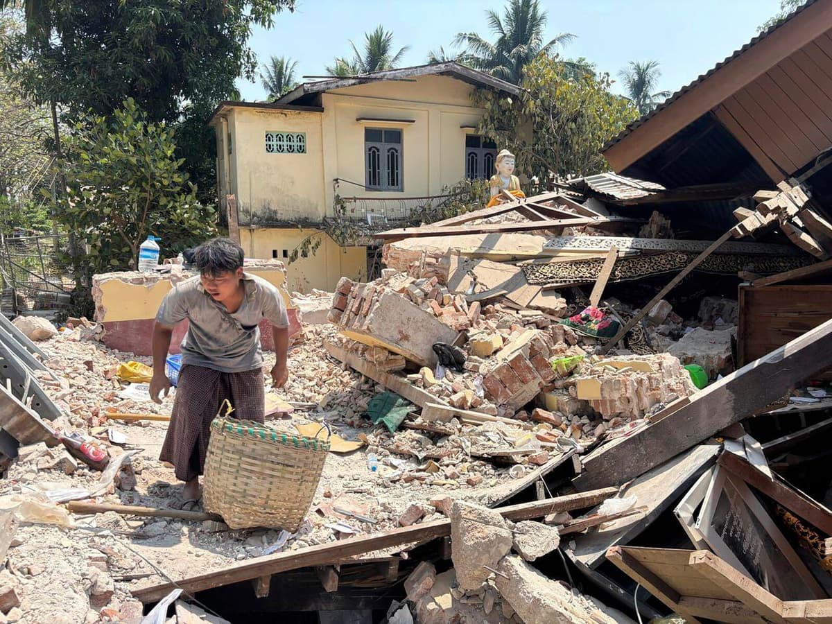Civil War Complicates Earthquake Relief in Myanmar
