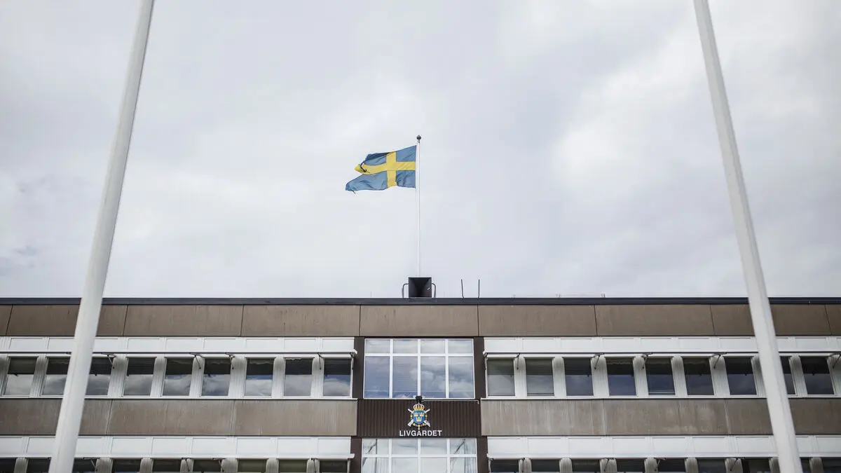 Life Guards soldier dies while on duty