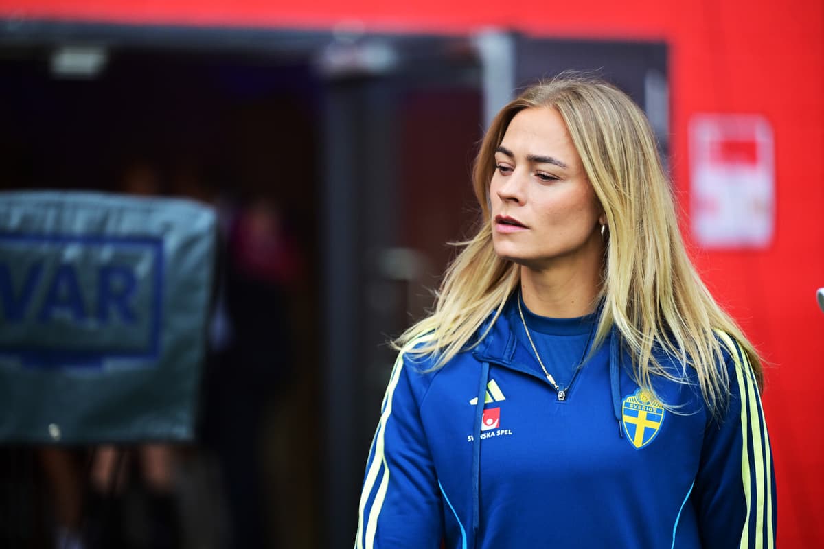 Fridolina Rolfö Unlikely to Debut in European Championship Opener