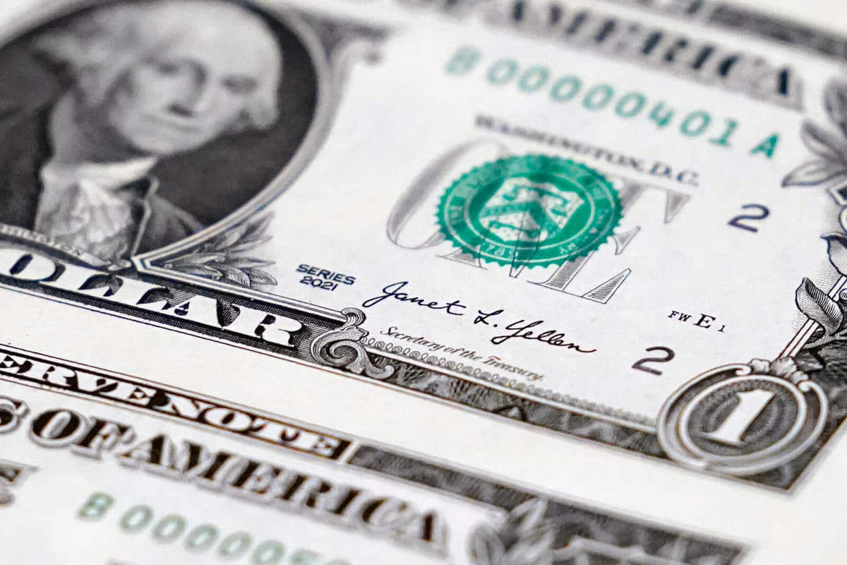 Dollar and US Interest Rates Under Pressure Amid Fed Rate Cut Speculation