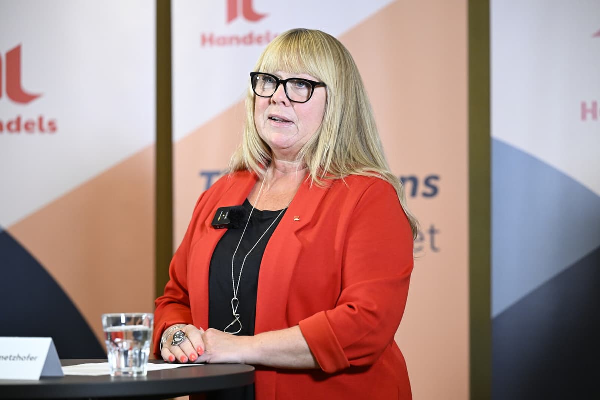 Sweden's New Trade Deal Boosts Pay and Cuts Working Hours