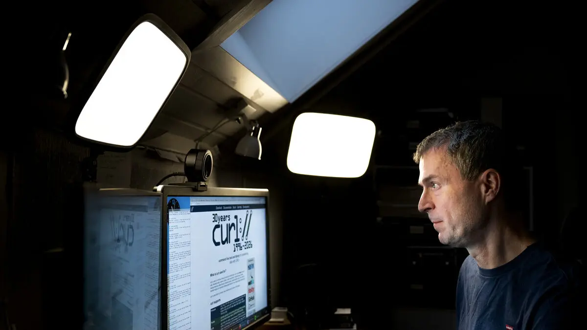 Curl developer can turn off