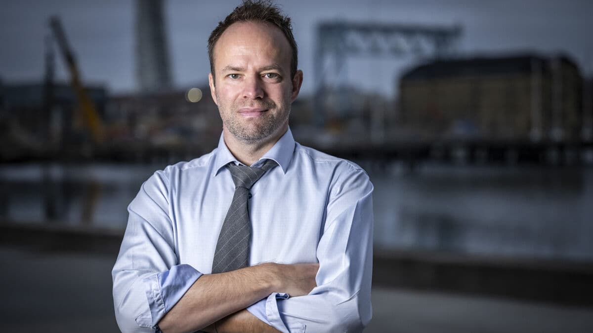 Israel and Hamas Agree to First Phase of US Peace Plan in Gaza