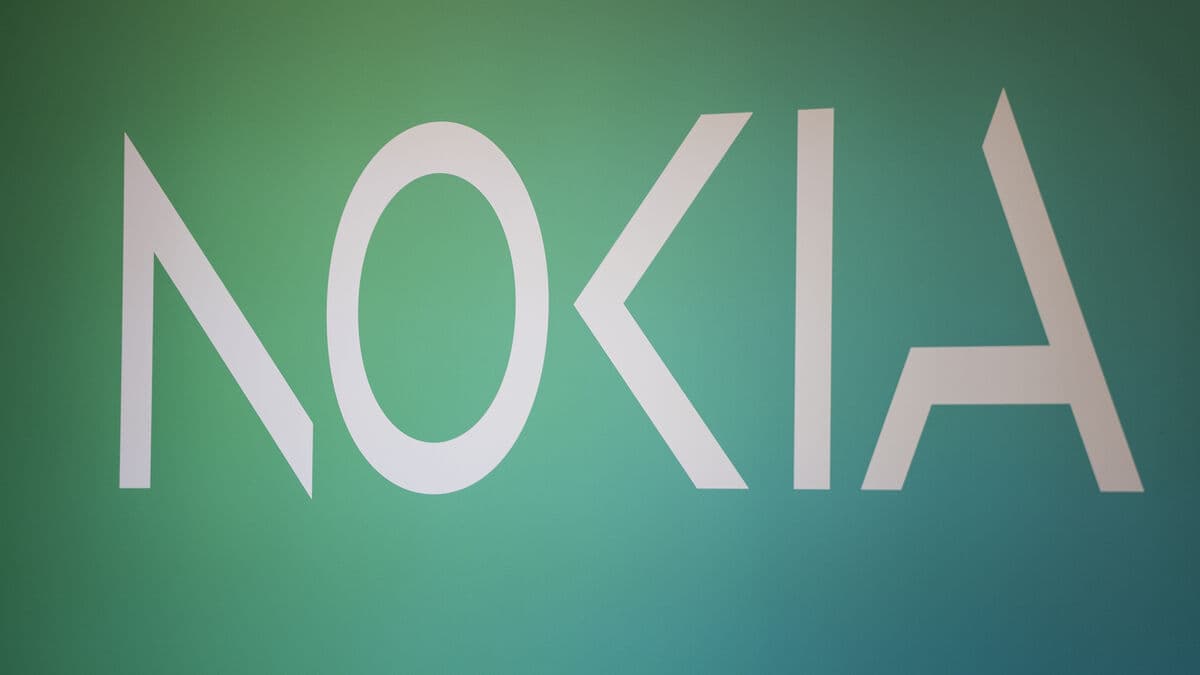 Nokia reorganizes with AI focus