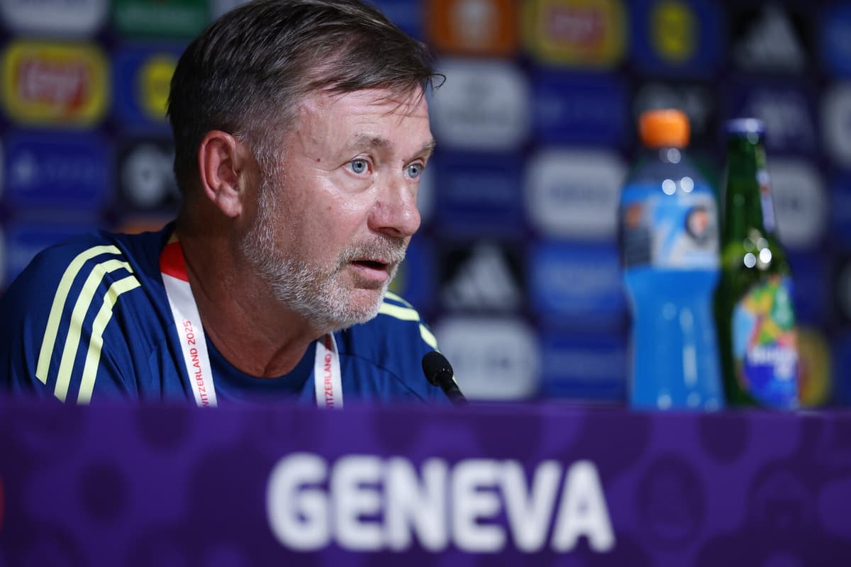 Gerhardsson Criticizes Football's Timekeeping and Throw-In Rules