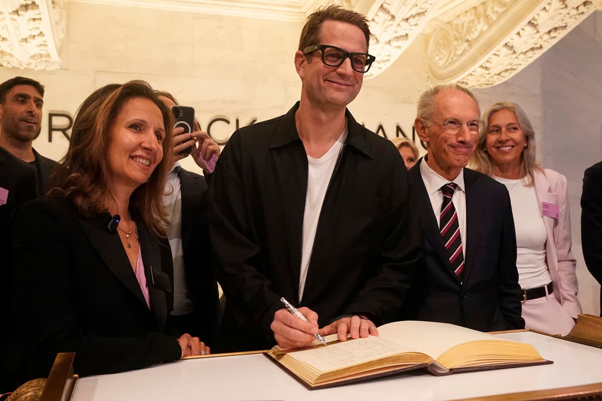 Klarna CEO Secures Billion-Kronor Loan to Buy Out Co-Owner