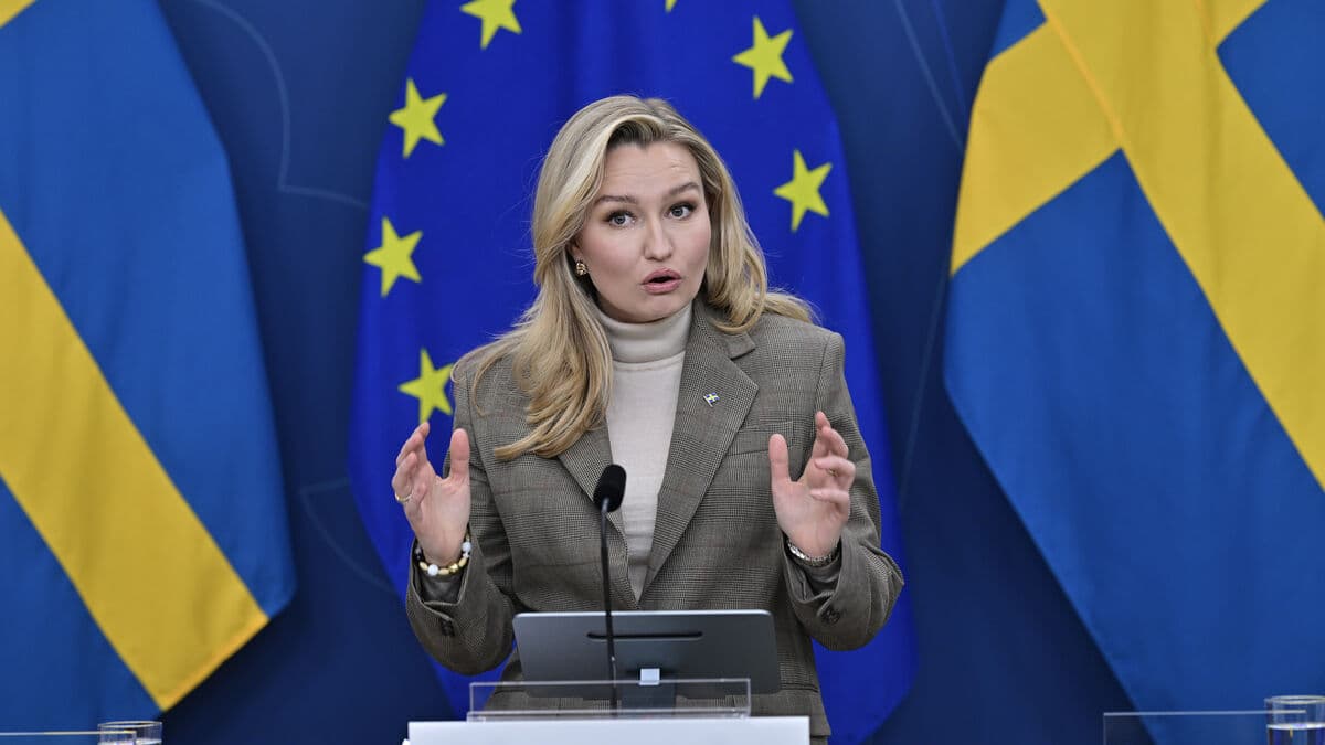 Busch wants pedophiles chemically castrated to be released on parole