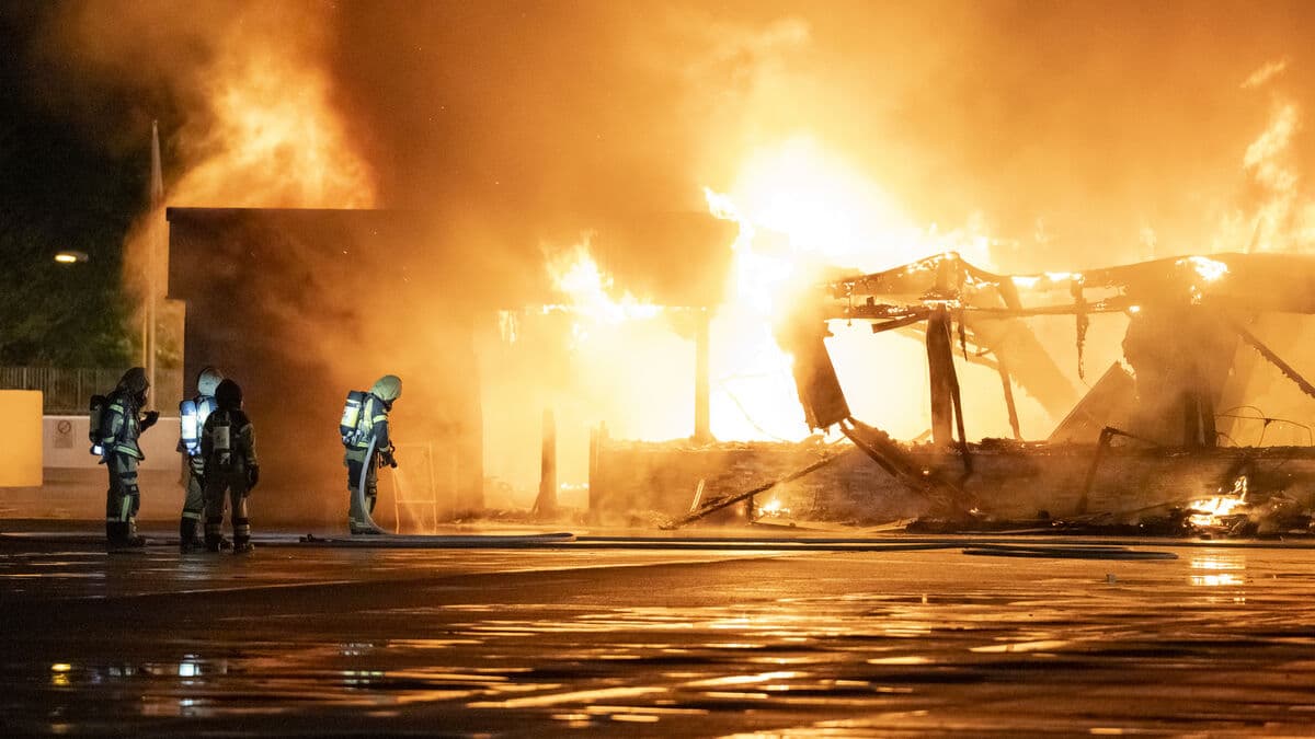 Malmö Restaurant Fire Suspected as Arson; Two Detained