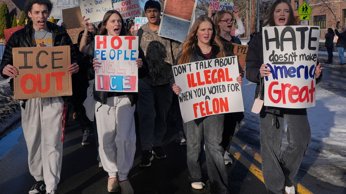 Sarah Stephens in Minneapolis hopes to lead the resistance