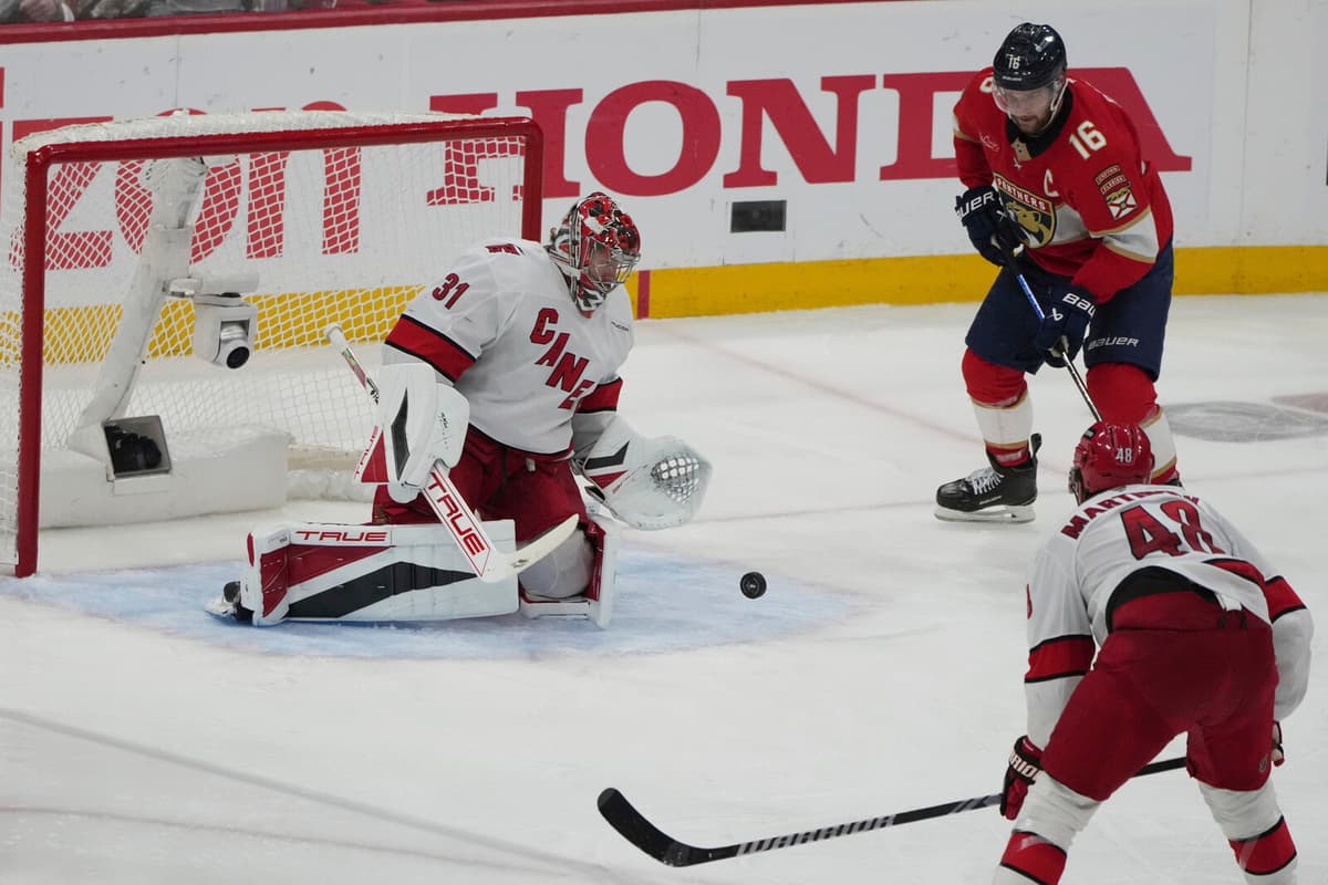 Frederik Andersen's Shutout Keeps Carolina's Playoff Hopes Alive