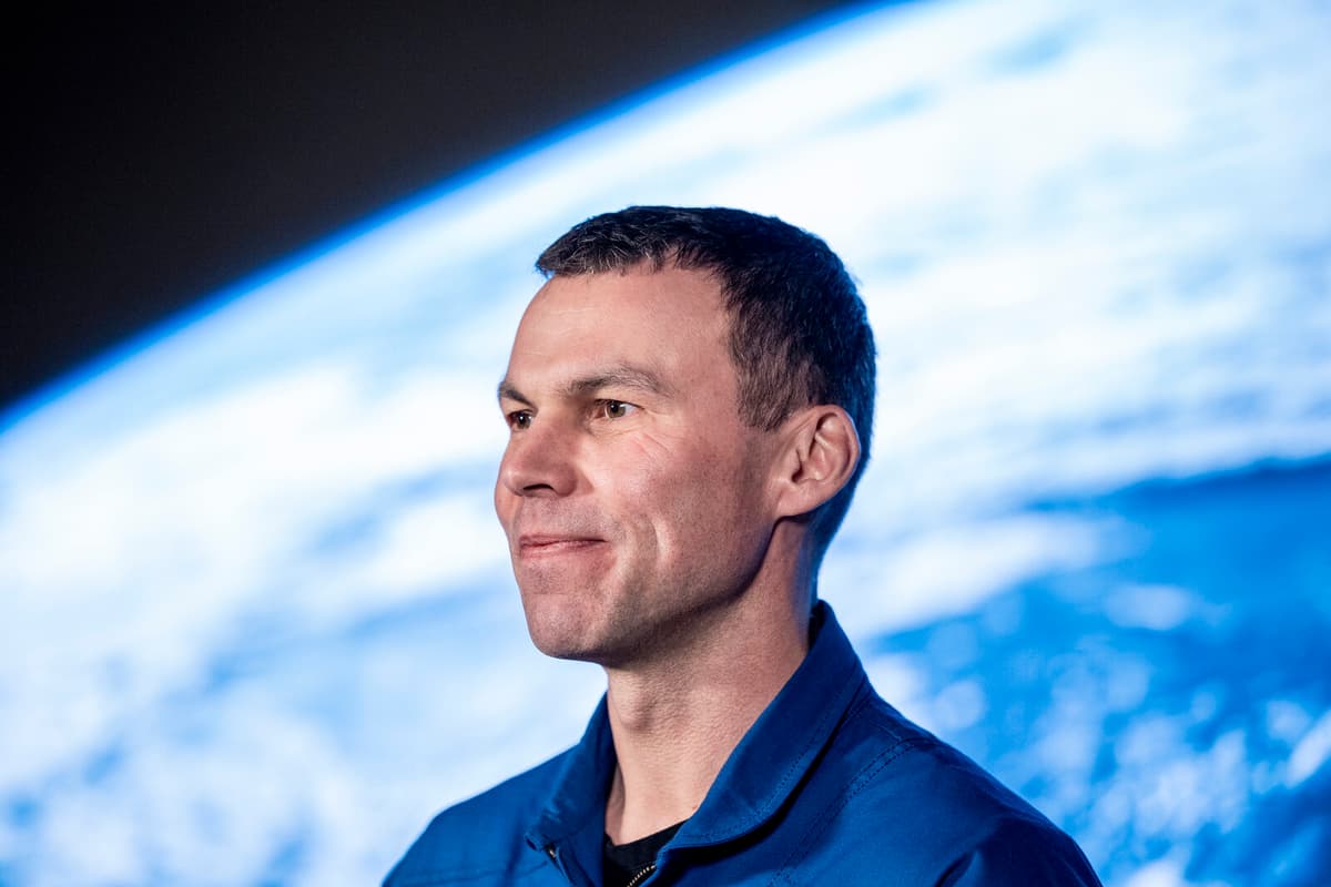 Royal Medals Awarded to Wandt and Saijonmaa