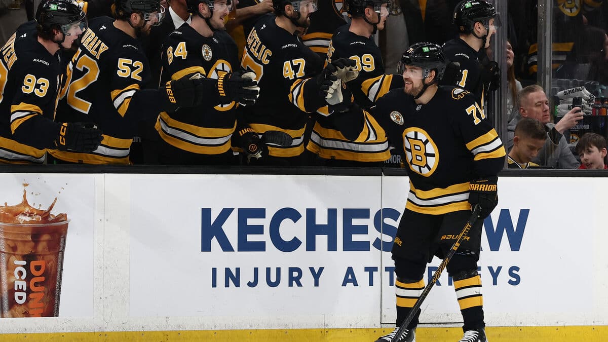 Arvidsson decisive scorer in Boston comeback against Columbus after Olympic break
