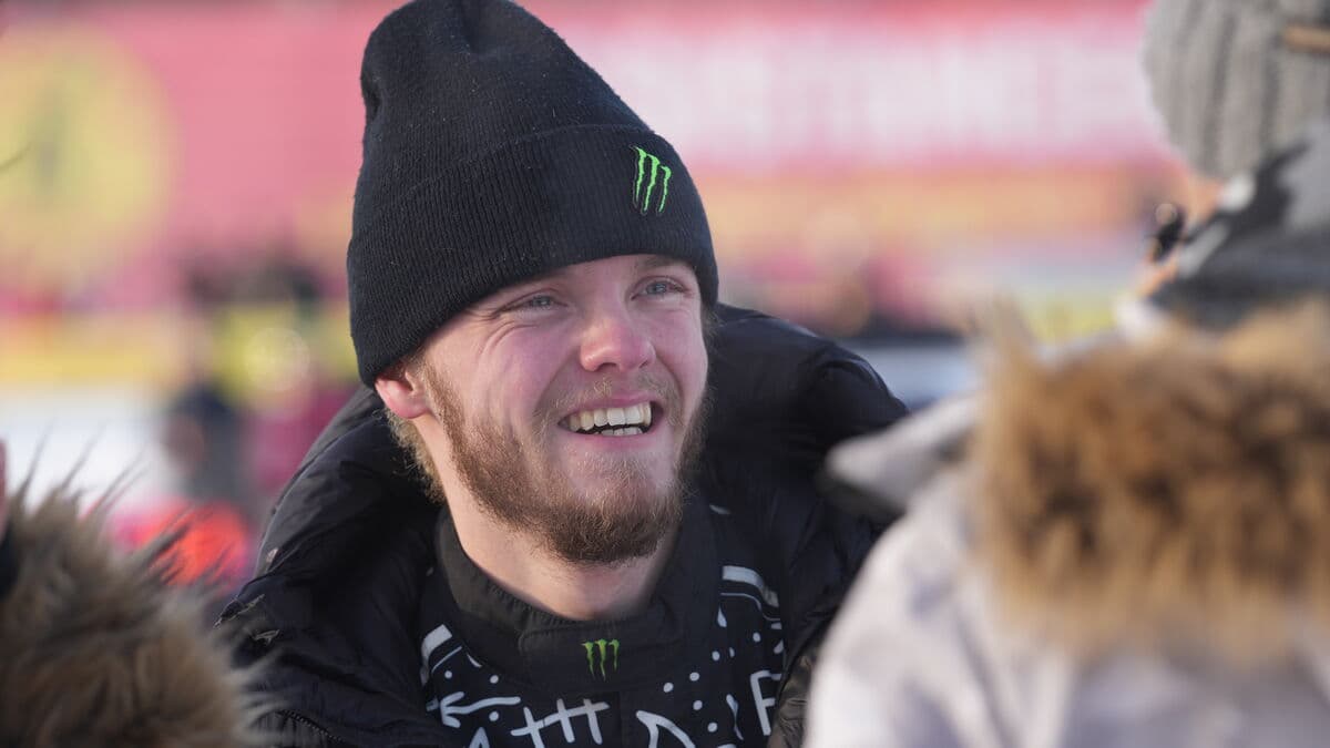 The world champion gets the chance – drives in the highest class