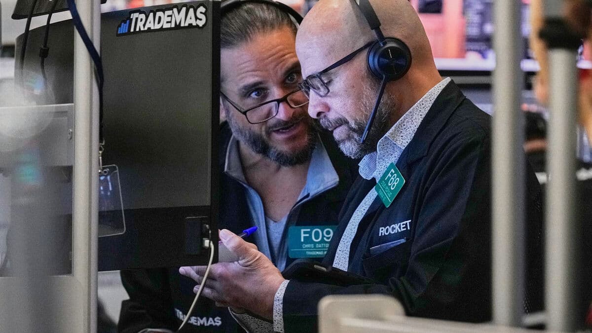 Wall Street rises sharply ahead of Nvidia report