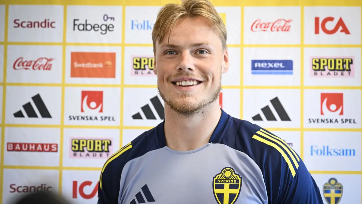 After Hien's injury, Victor Eriksson called up to the national team
