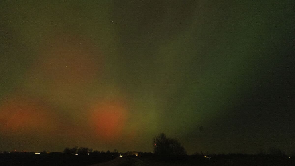 Largest solar storm in 20 years underway, great chance to see the northern lights