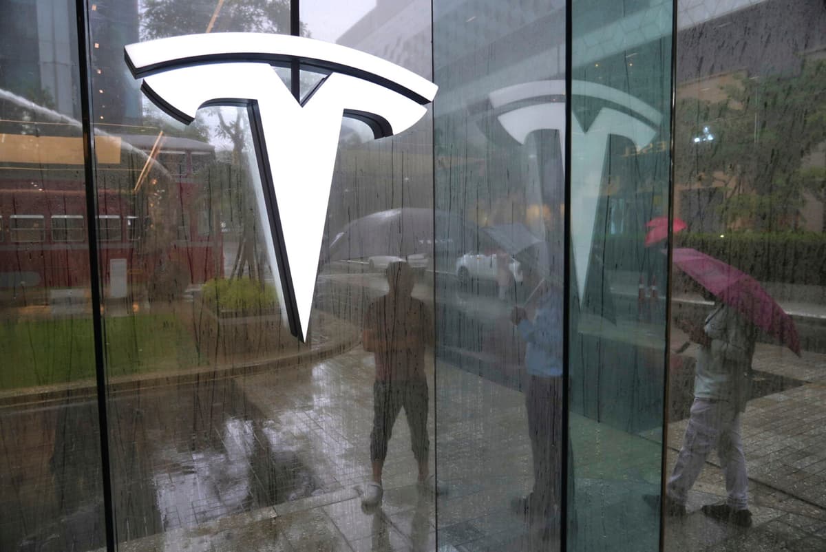 Tesla and Samsung Sign $16.5 Billion Semiconductor Deal