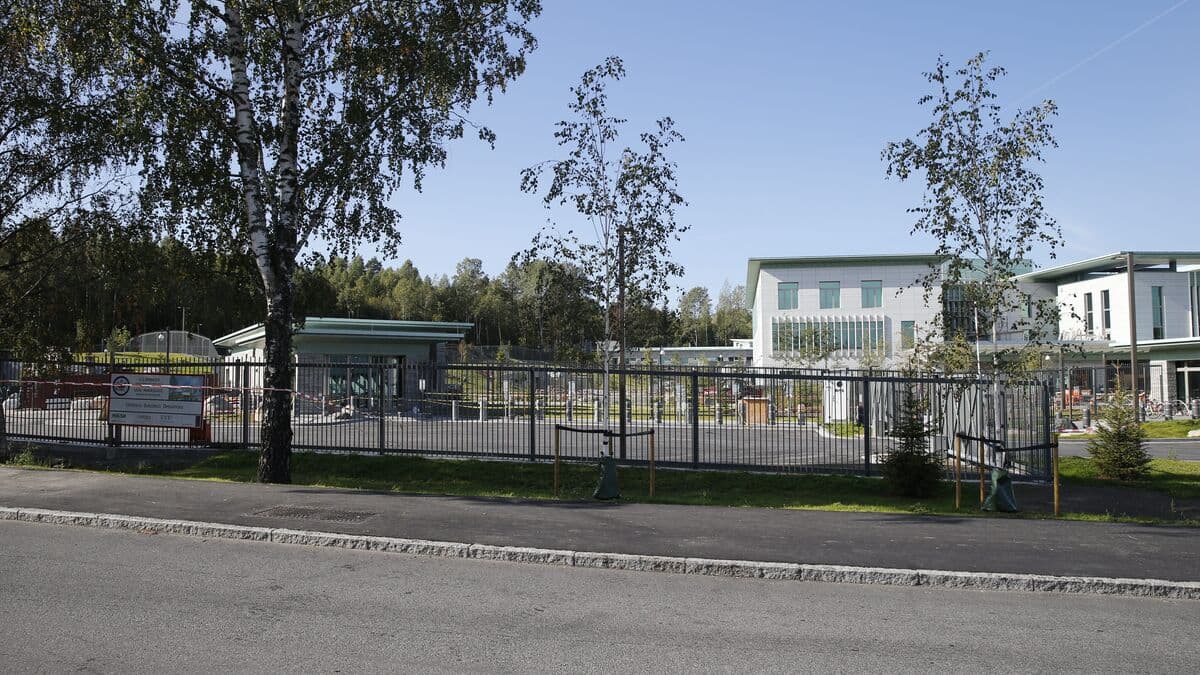 Norwegian Embassy Guard Sentenced to Prison for Espionage