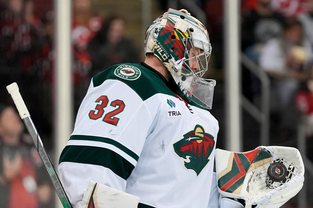 Gustavsson's Stunning Save Can't Prevent Minnesota's Second Loss to New Jersey