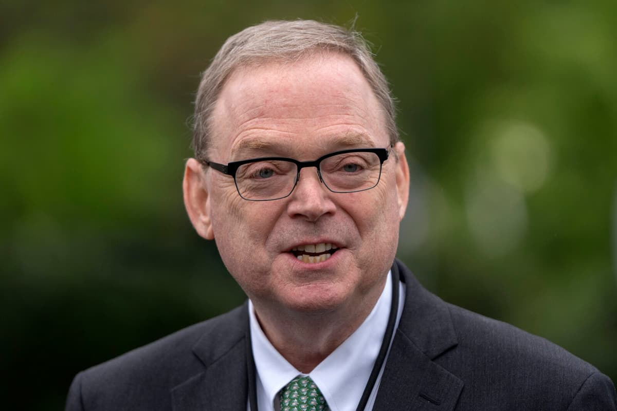 Trump Threatens EU with 30% Tariffs Over Trade Agreement Dissatisfaction