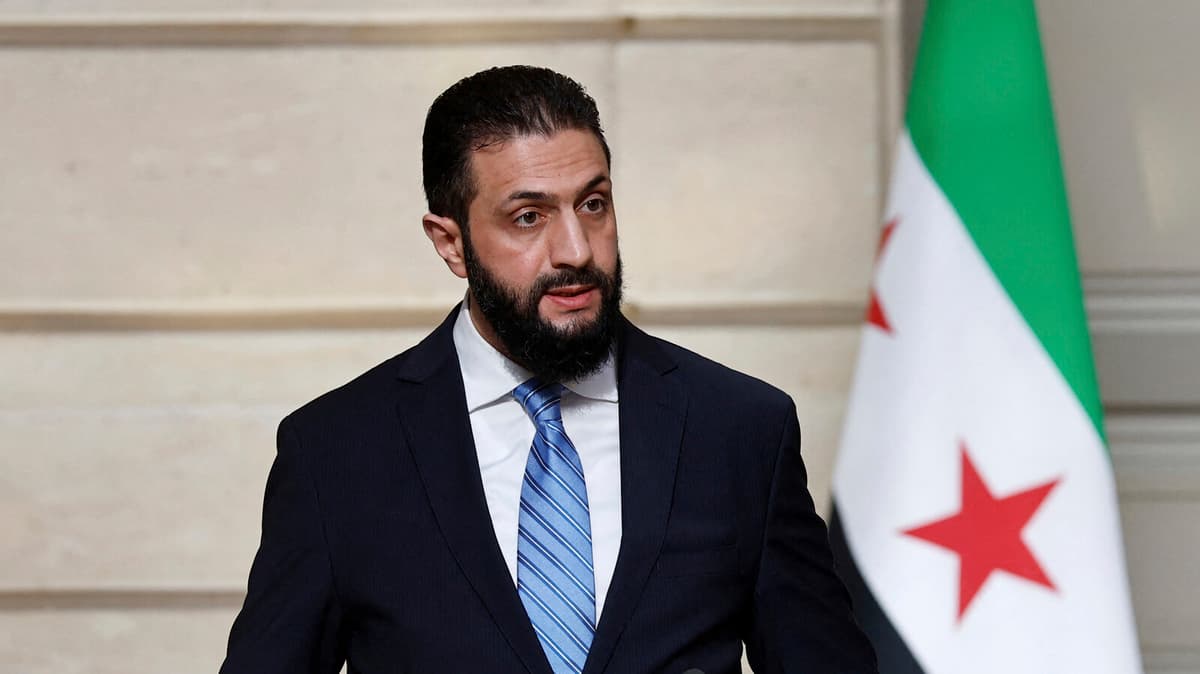 Trump to Lift Sanctions on Syria Following Leadership Change