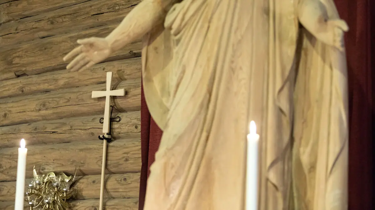 Stockholm Parish Under Investigation for Bribery and Disloyalty