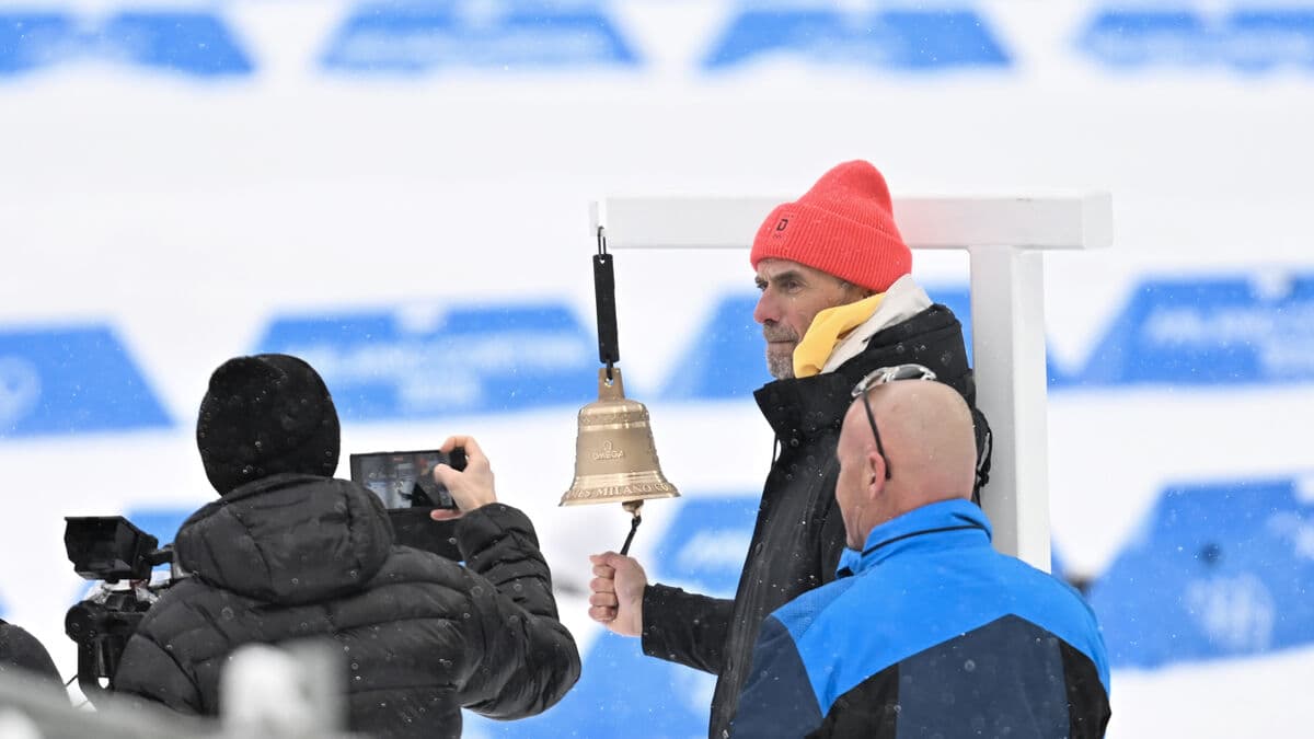 Jürgen Klopp showed up and rang the bell at the biathlon relay in Antholtz