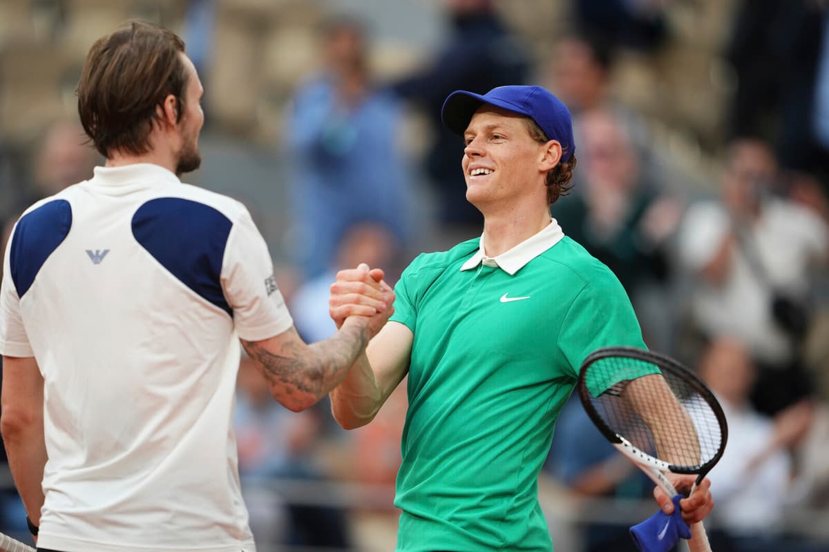 Jannik Sinner Reaches French Championships Semi-Final Again