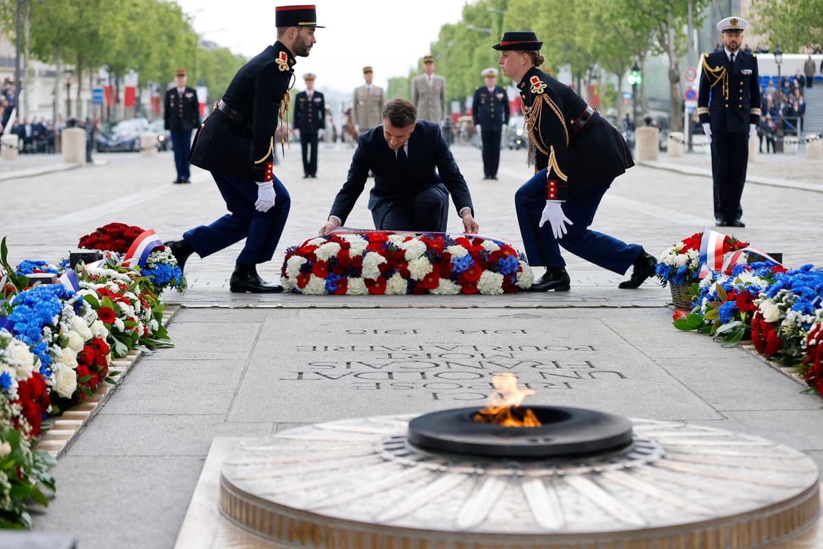 Man Arrested for Lighting Cigarette on Paris Memorial Flame