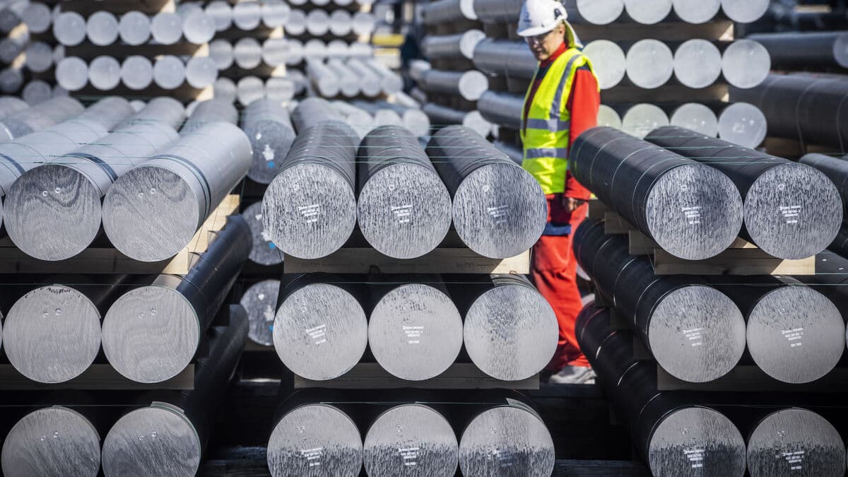 Not as bad as feared for Norsk Hydro as fourth quarter results and the board's proposed dividend are above market expectations