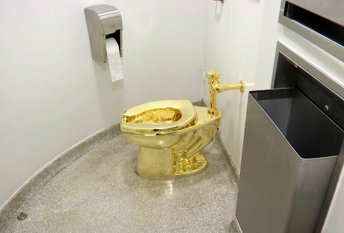 Men Sentenced for 2019 Gold Toilet Theft at Blenheim Palace